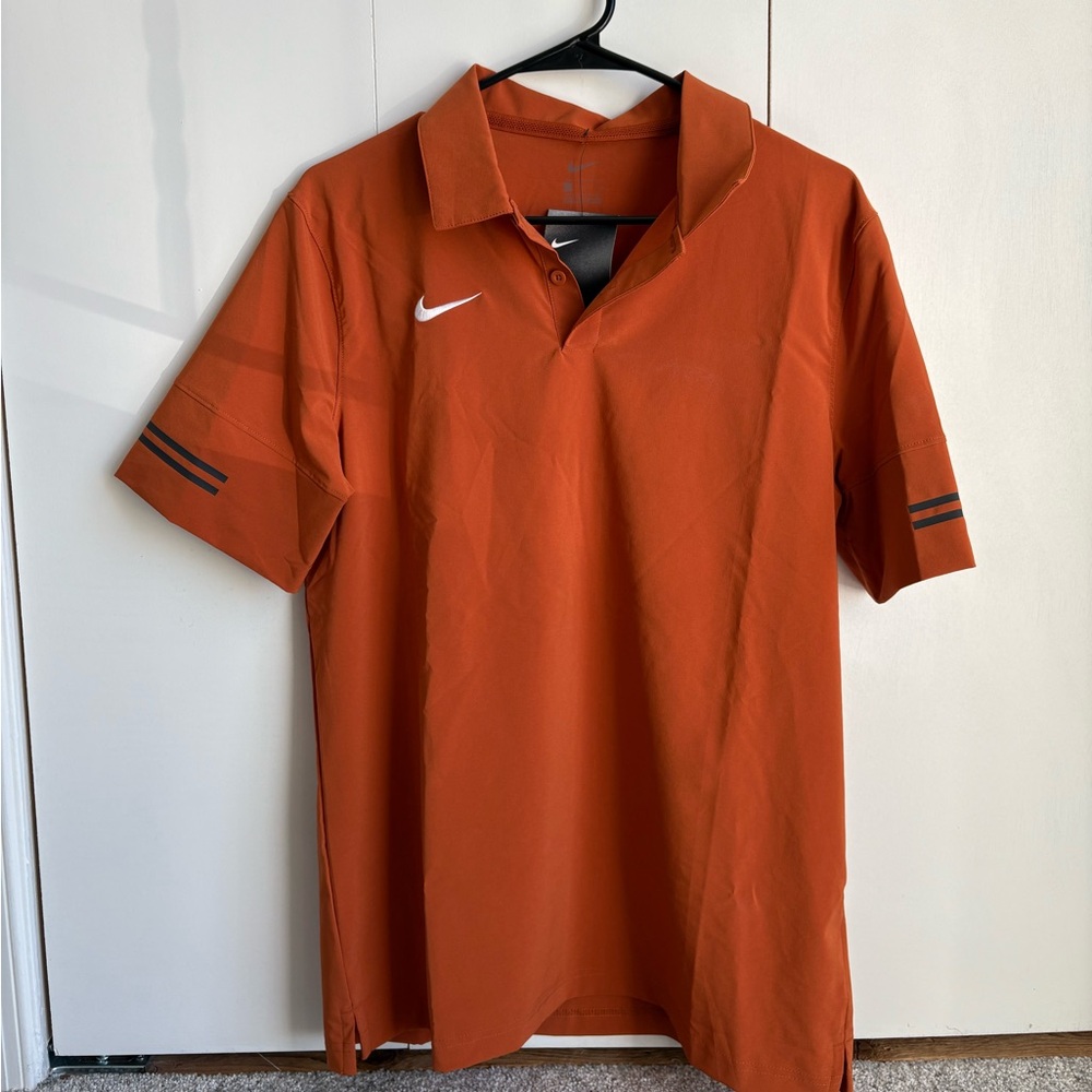 NWT Men’s Nike Polo